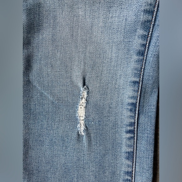 J Crew Mercantile Jeans - Women's Size 26 - Light Wash - Raw hem - Picture 13 of 16